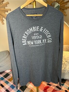Abercrombie & Fitch Men's Long-Sleeve Logo Tee — Navy Blue